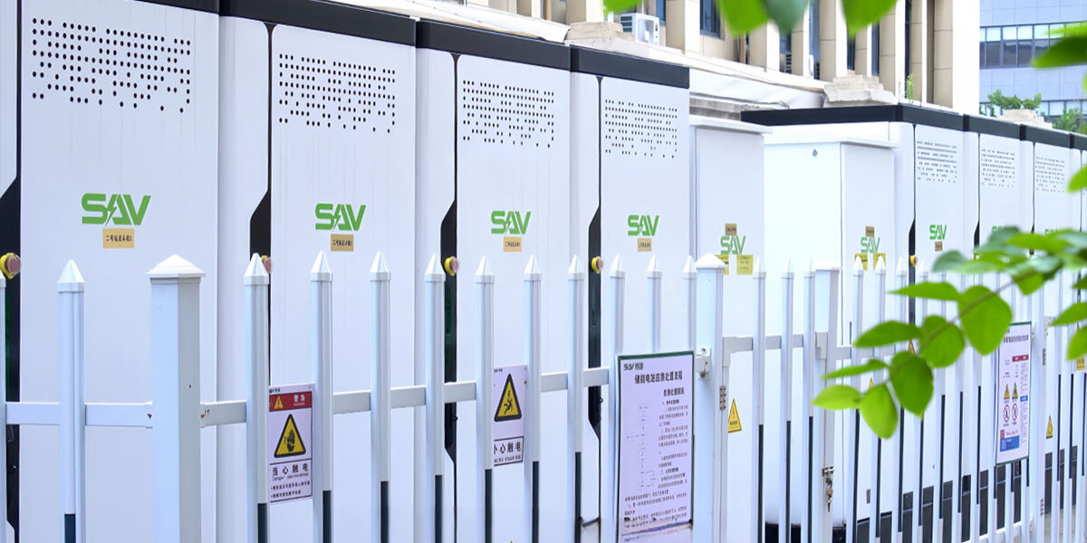 Avantajele bateriilor fotovoltaice industriale si comerciale